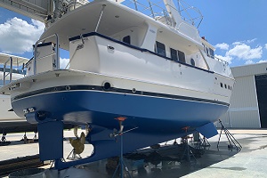 Bottom-coatings-Fort-Myers-Cape-Coral-LaBelle-Stuart-Florida-boat-yacht-River-Forest-Yachting-Centers-300-x-200-px